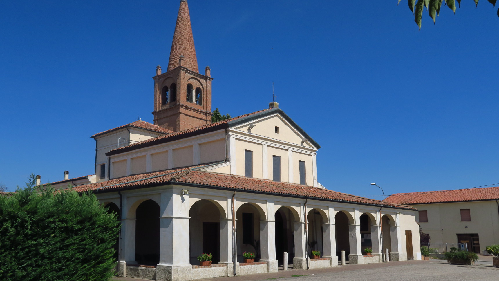 Santuario Beata Vergine della Comuna
